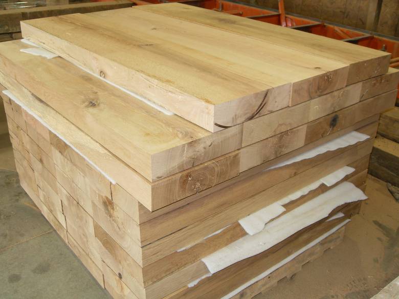 Oak stair treads for approval / Oak Stair Treads for approval